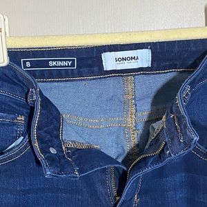 Sonoma mid-rise, Skinny stretch jeans. Indigo. Straight leg. 29” inseam/9” rise